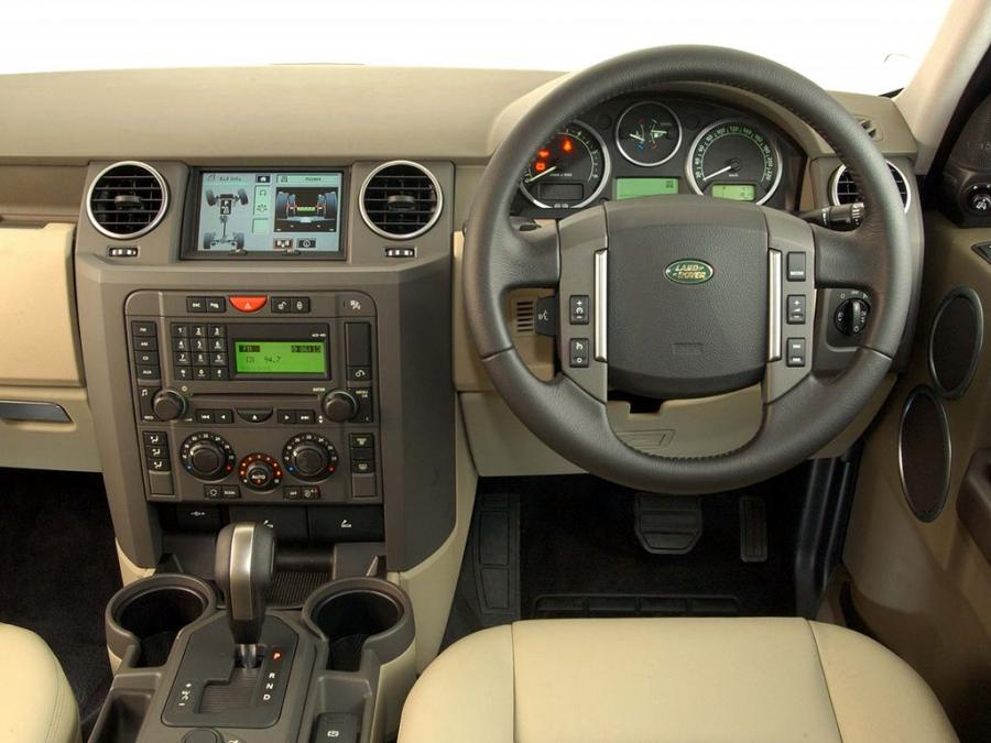  Land Rover Discovery 3 2005 года  (ZA) (фото 8 из 16)